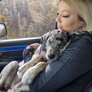 Meet your Posher, Alexandra